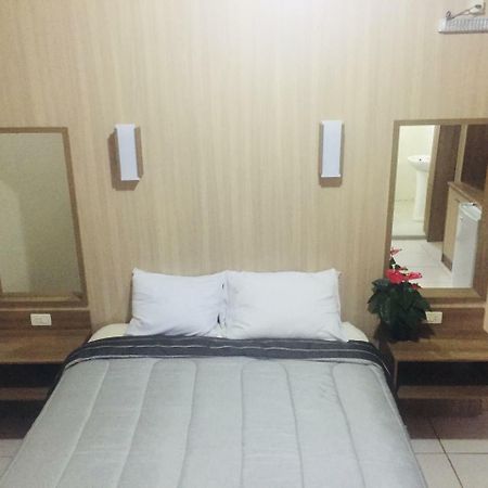 Class Apart Hotel Encarnacion Exterior photo